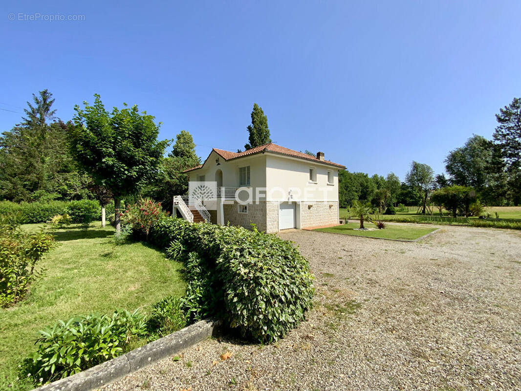 Maison à NERAC