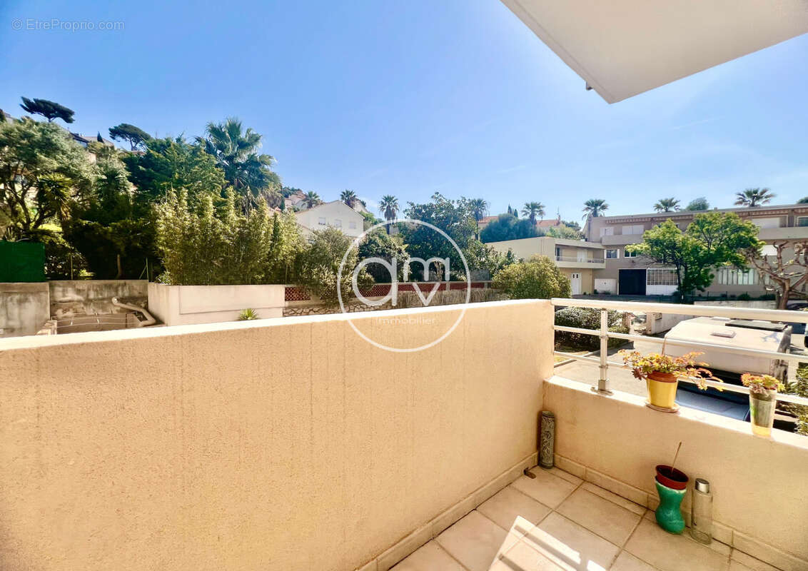 Appartement à HYERES