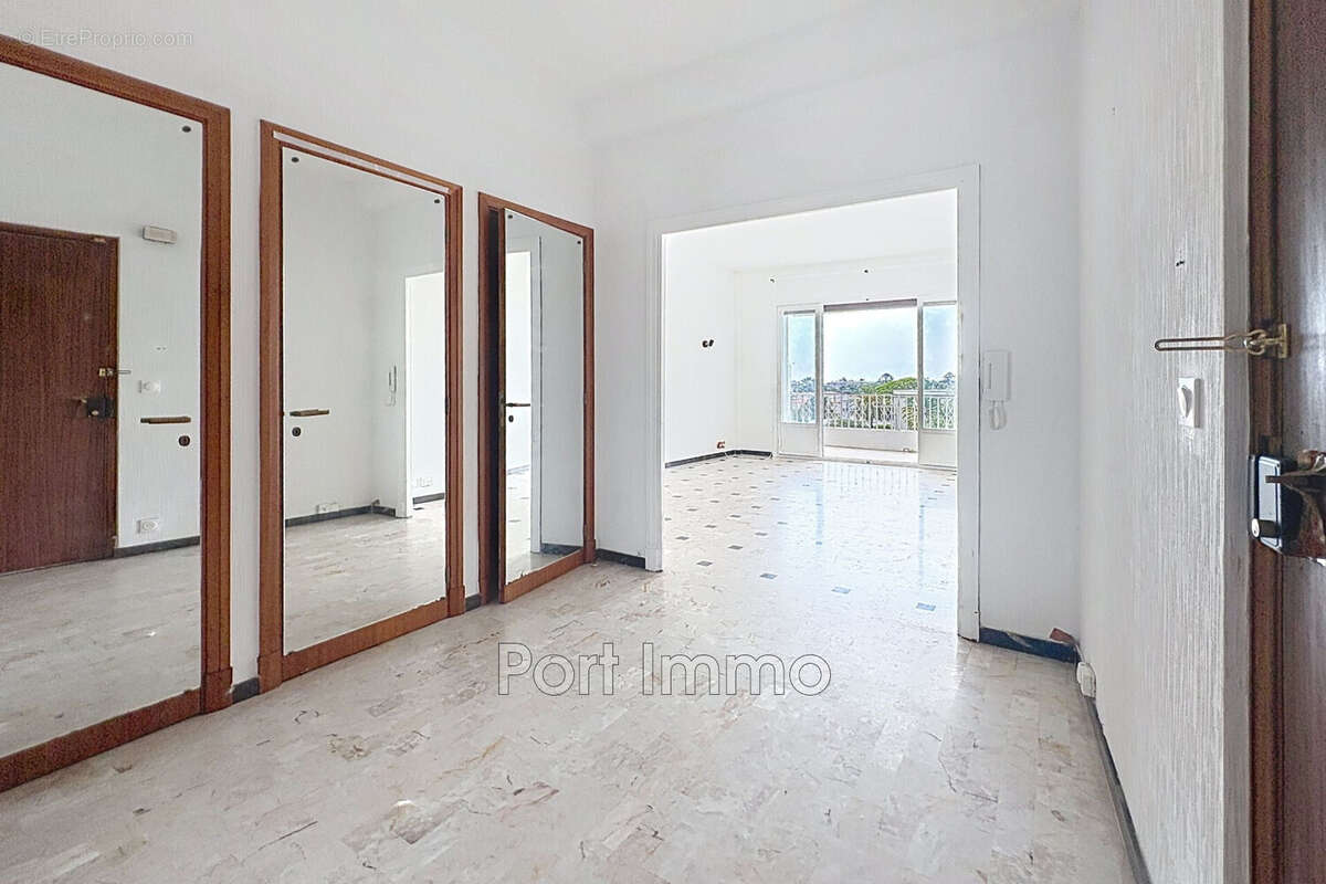 Appartement 69 m² à Nice  - photo 6