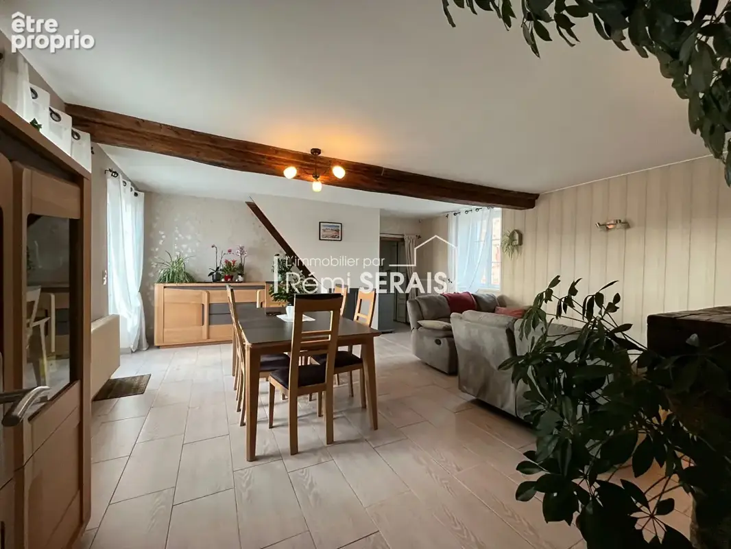 Domfront-en-Poiraie : Ensemble immobilier de deux maisons - photo 4