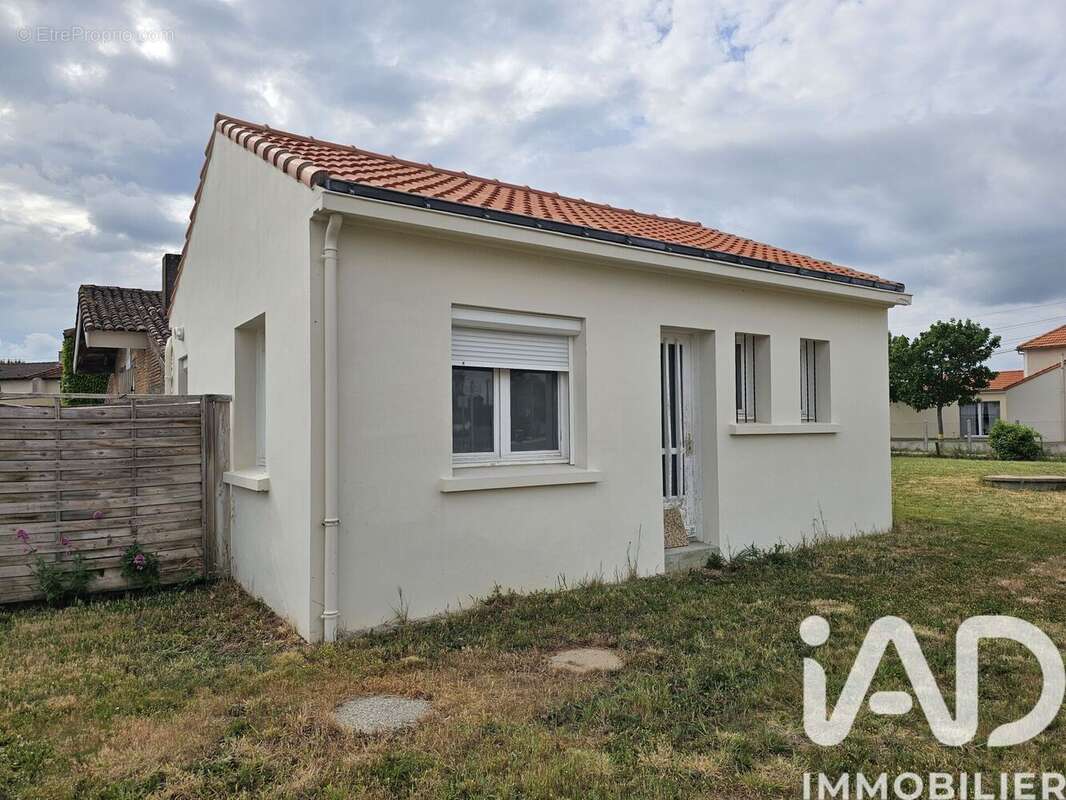 Photo 3 - Maison à SAINT-PHILBERT-DE-GRAND-LIEU