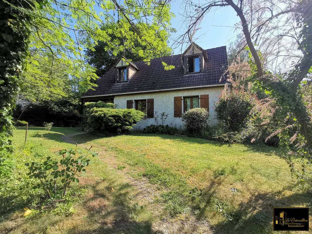 Maison à SAINTE-MESME