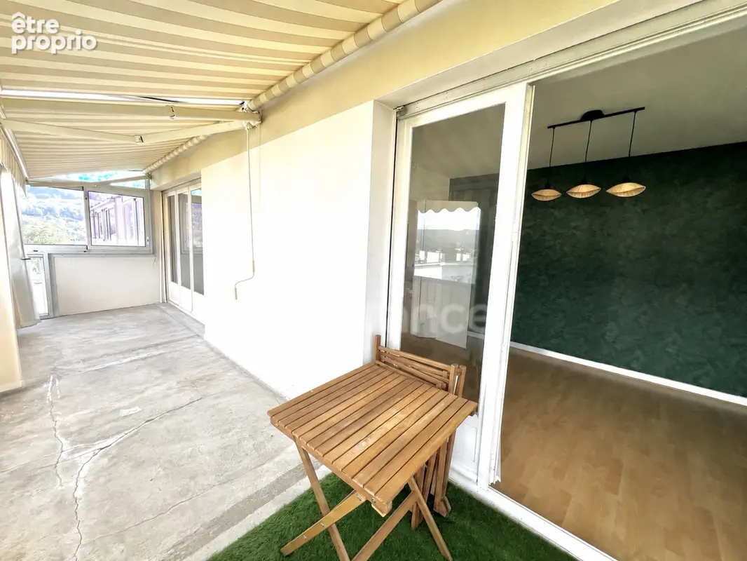 Appartement à vendre 4 pièces LONS LE SAUNIER (39) - photo 7