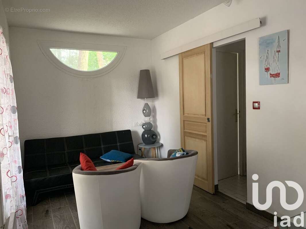 Photo 8 - Appartement à SAINT-GEORGES-DE-DIDONNE