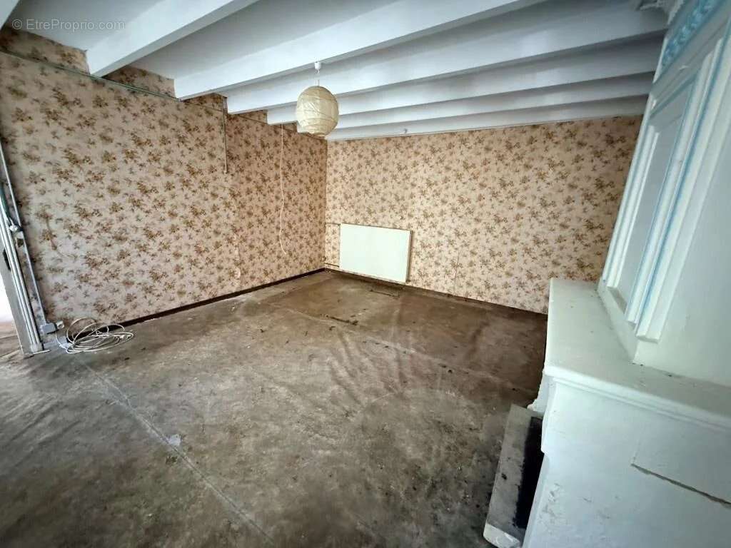 Maison à SAINT-GIRONS-D'AIGUEVIVES