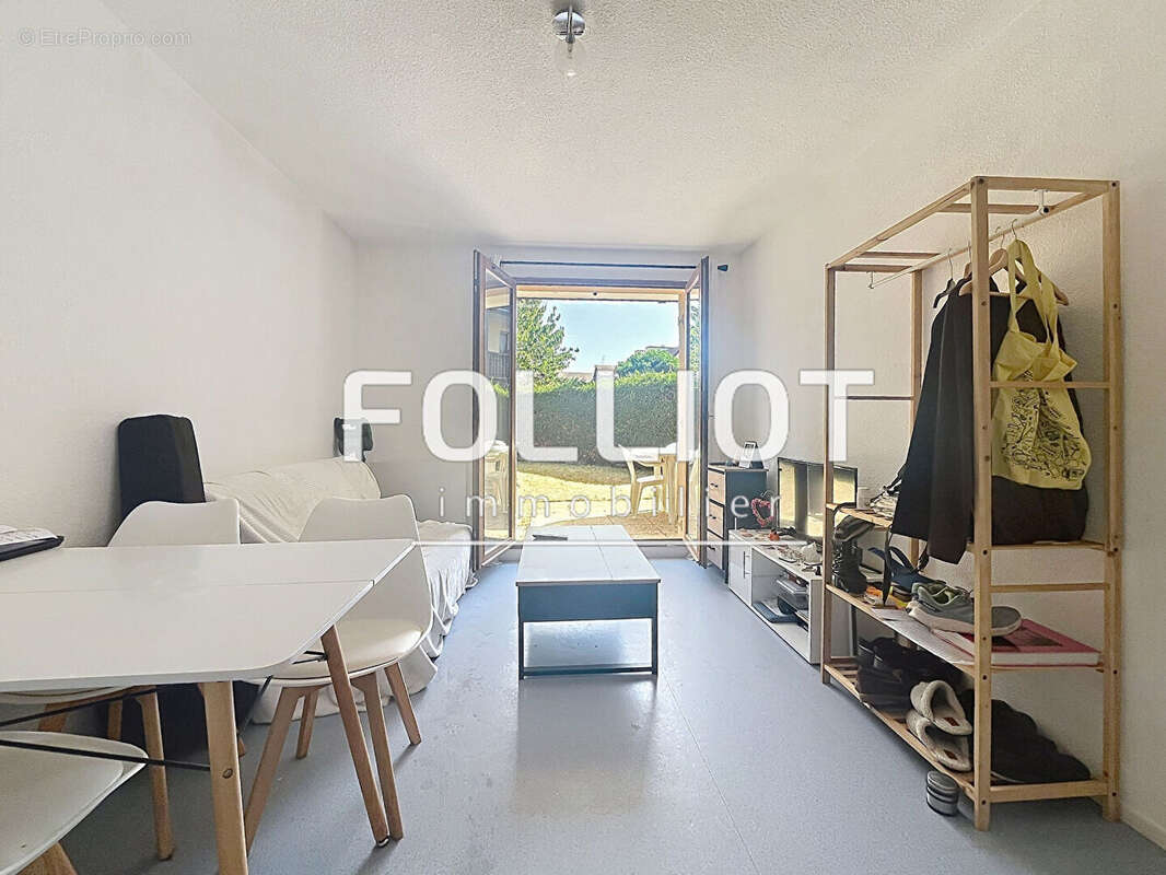 ACHAT/VENTE  appartement de 27 m2 en BORD DE MER  - OUISTREHAM - terrain 80 m2 - photo 4