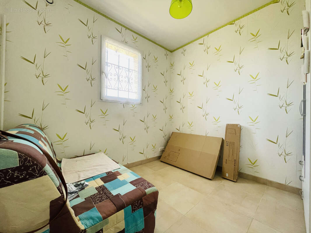 Maison à TERRASSON-LAVILLEDIEU