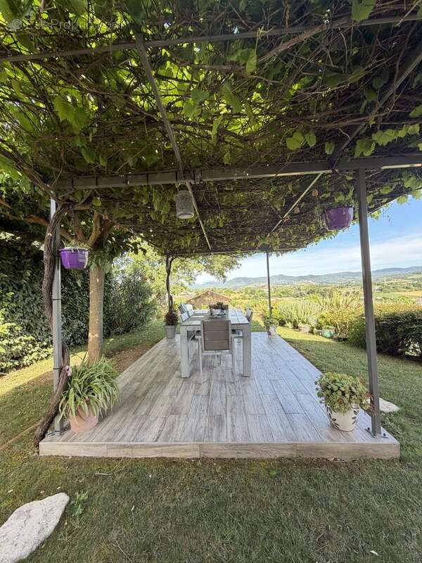 Maison 184 m² à Chomerac  - photo 9