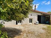 Maison à SALLES-DE-VILLEFAGNAN