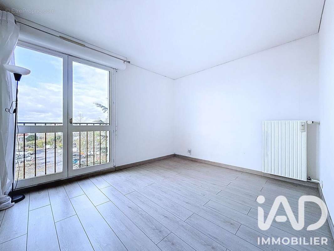 Appartement 61 m² à Ris-Orangis  - photo 5
