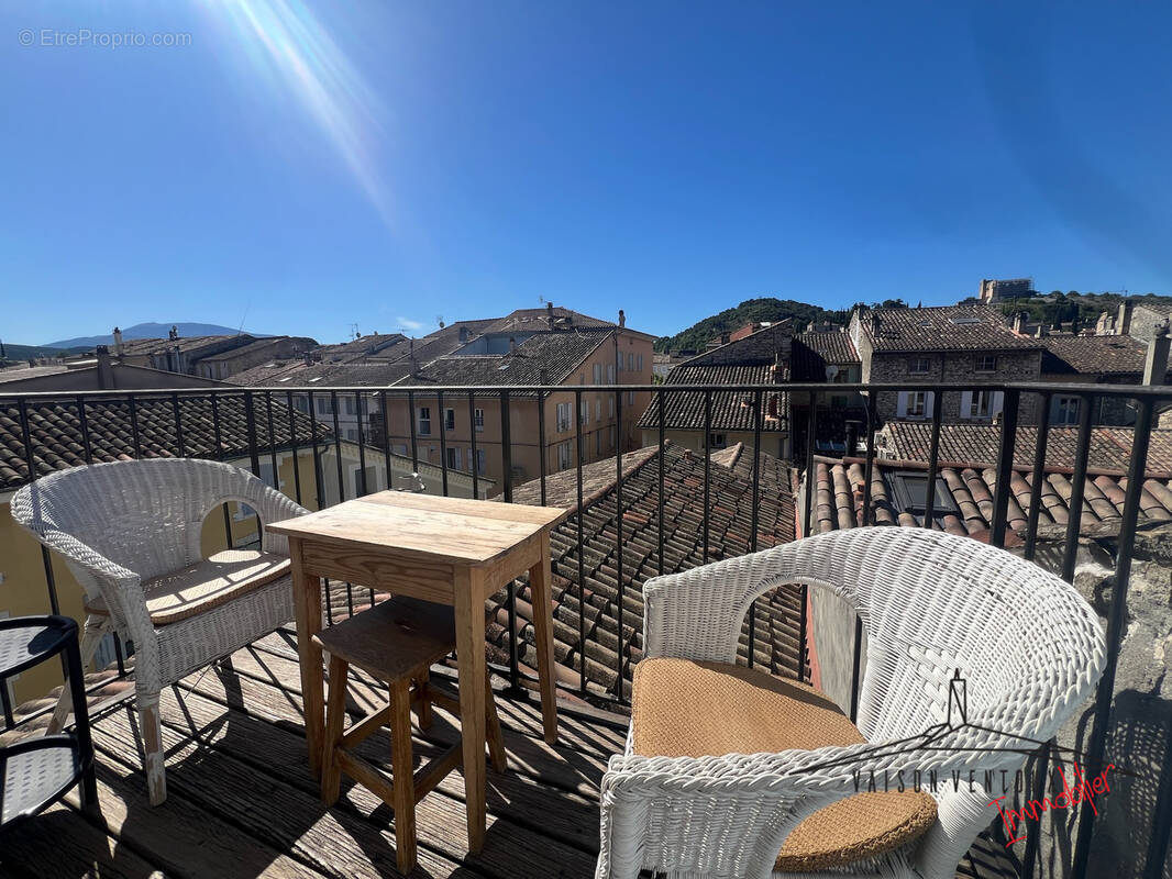 Appartement à VAISON-LA-ROMAINE