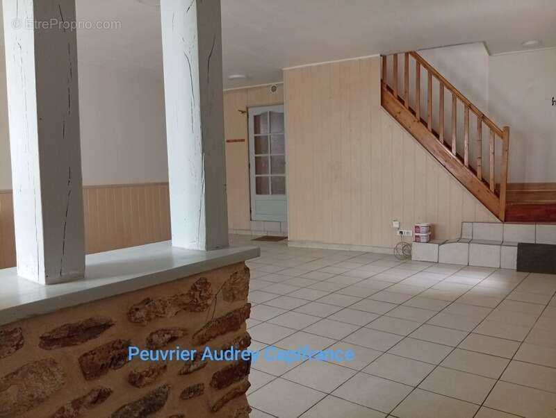 Maison à AUNEAU