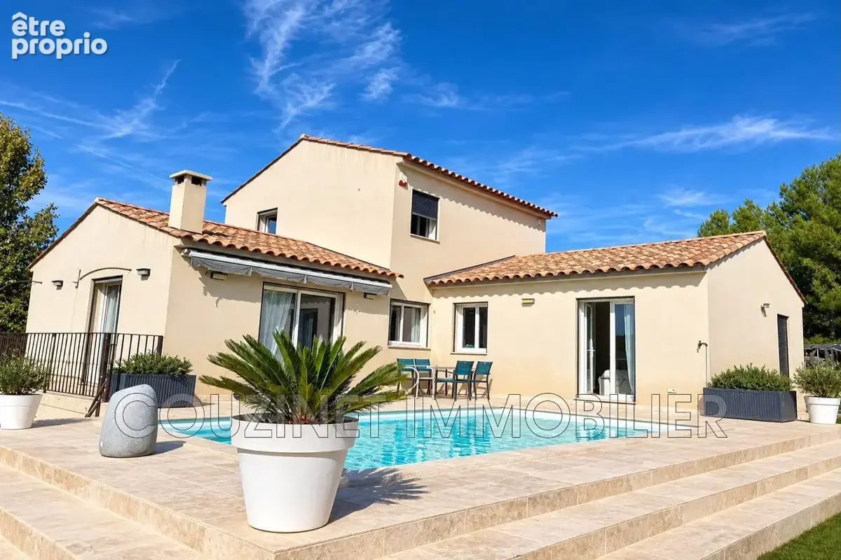 Photo Maison à Le Beausset au prix de 690 000€