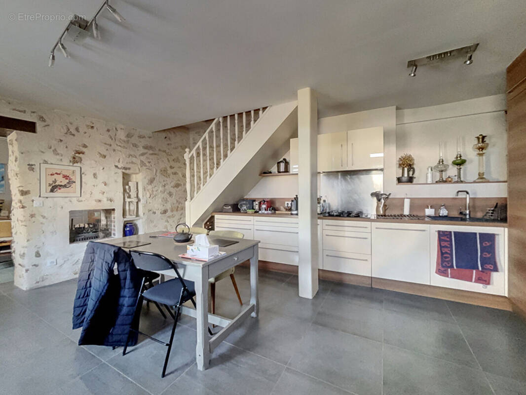 Maison à GIF-SUR-YVETTE