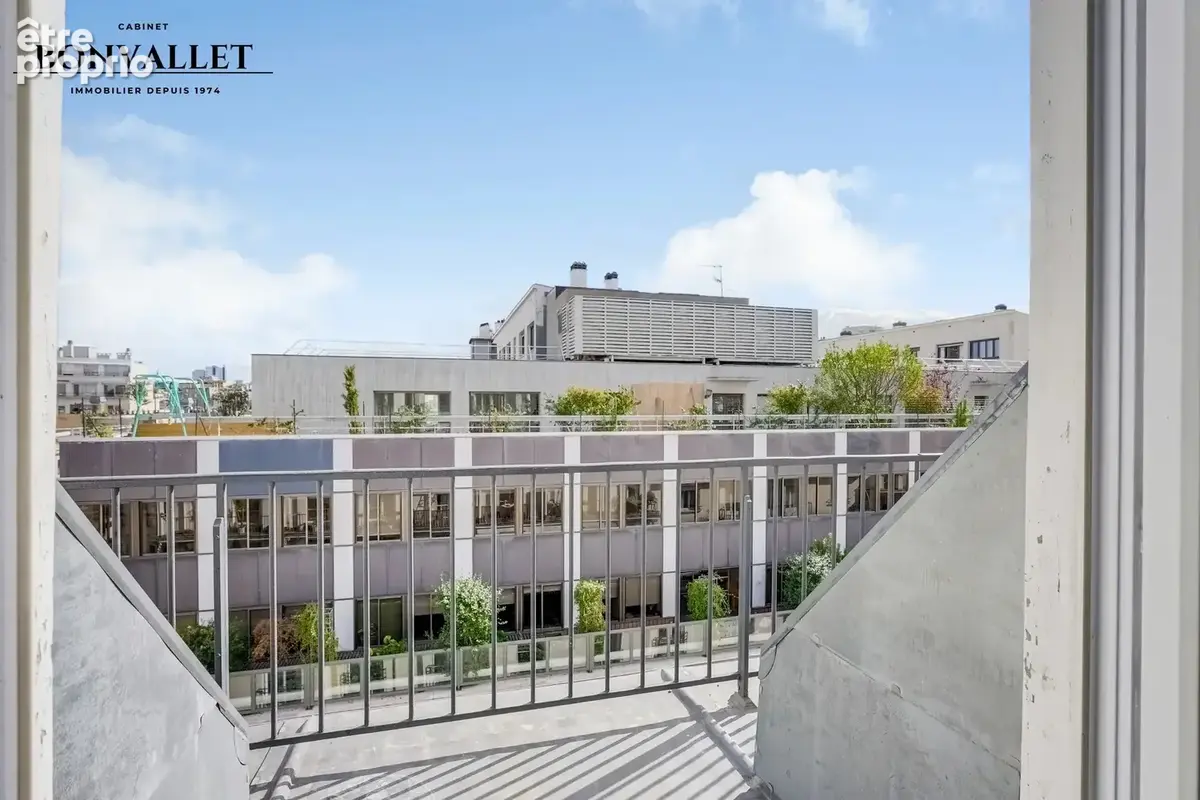 Métro félix faure – studio avec balcon et vue dégagée - photo 3