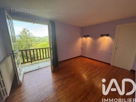 Maison 240 m² à Saint-Martin-D'arberoue  - photo 8