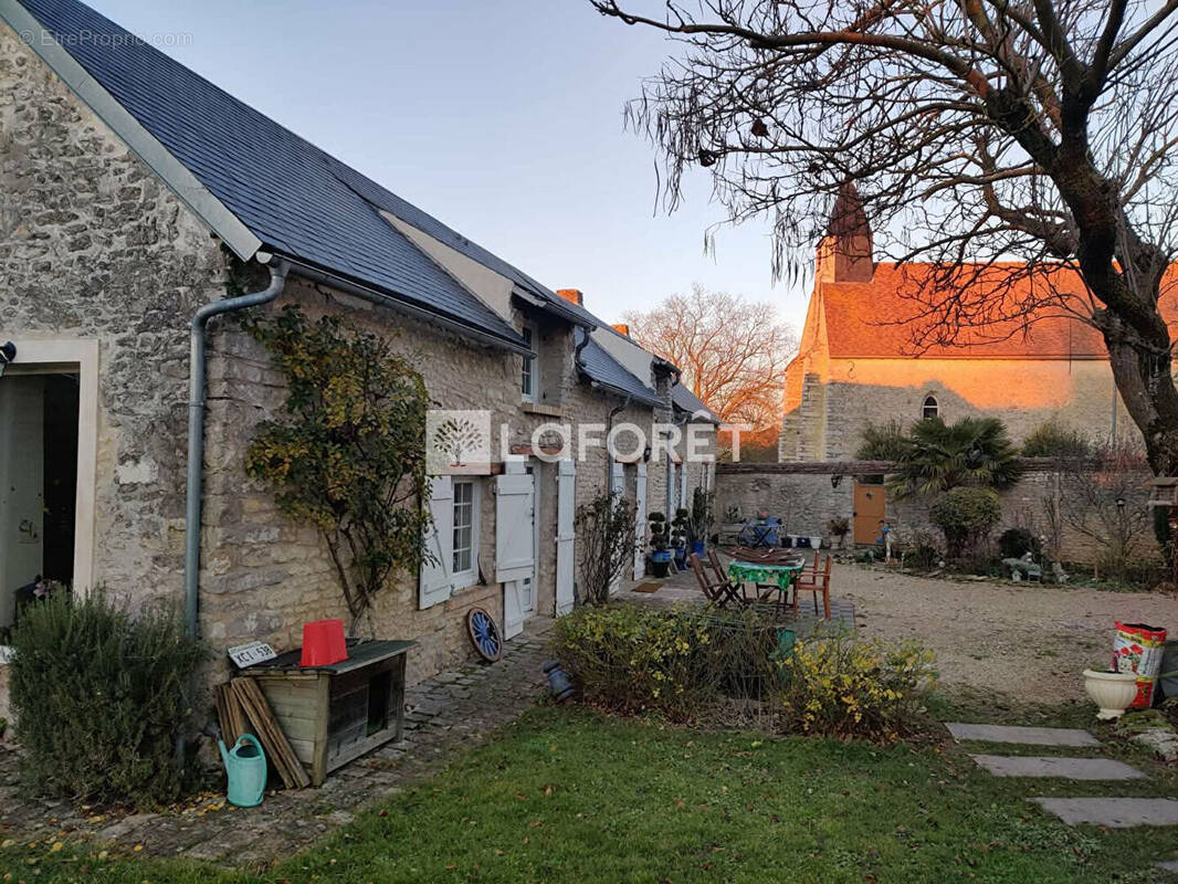 Maison à MILLY-LA-FORET