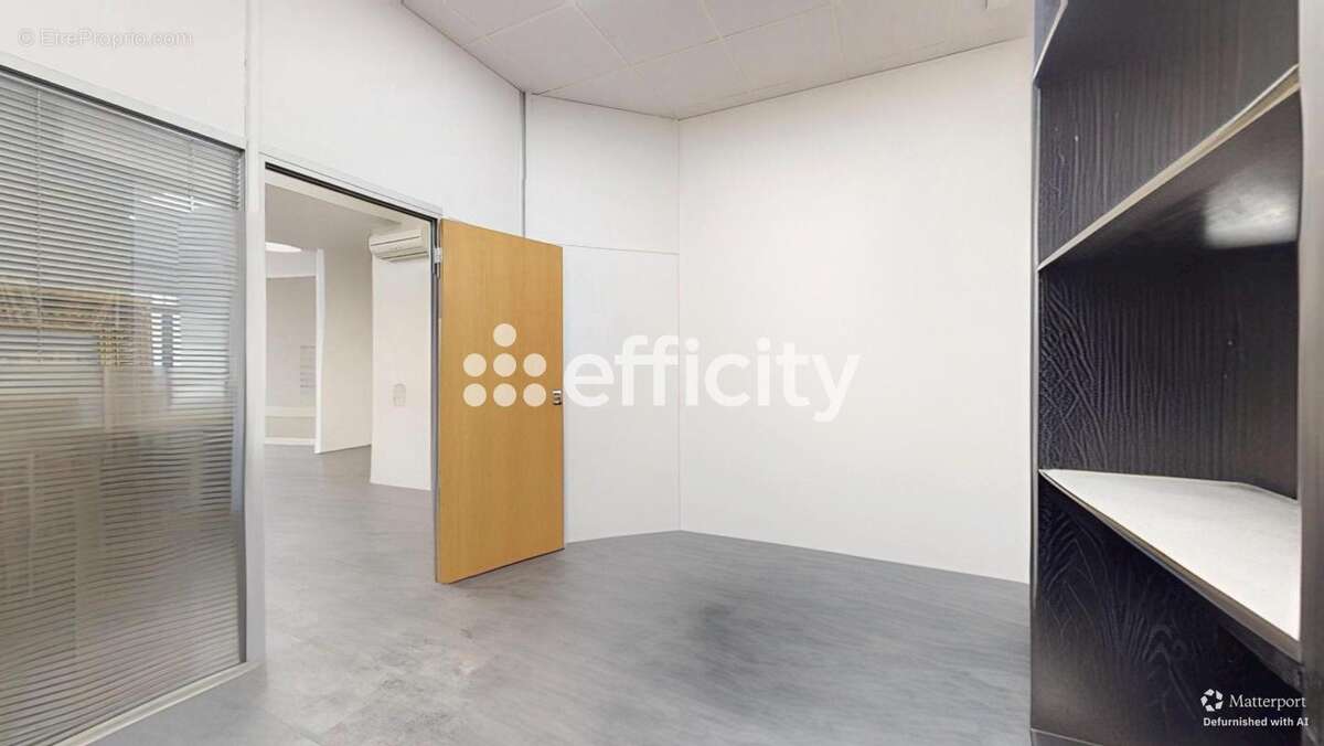 Locaux/Biens immobiliers - photo 13