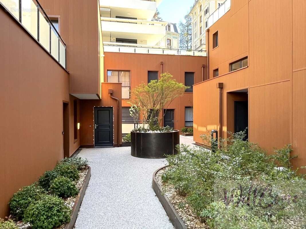 Appartement à AIX-LES-BAINS