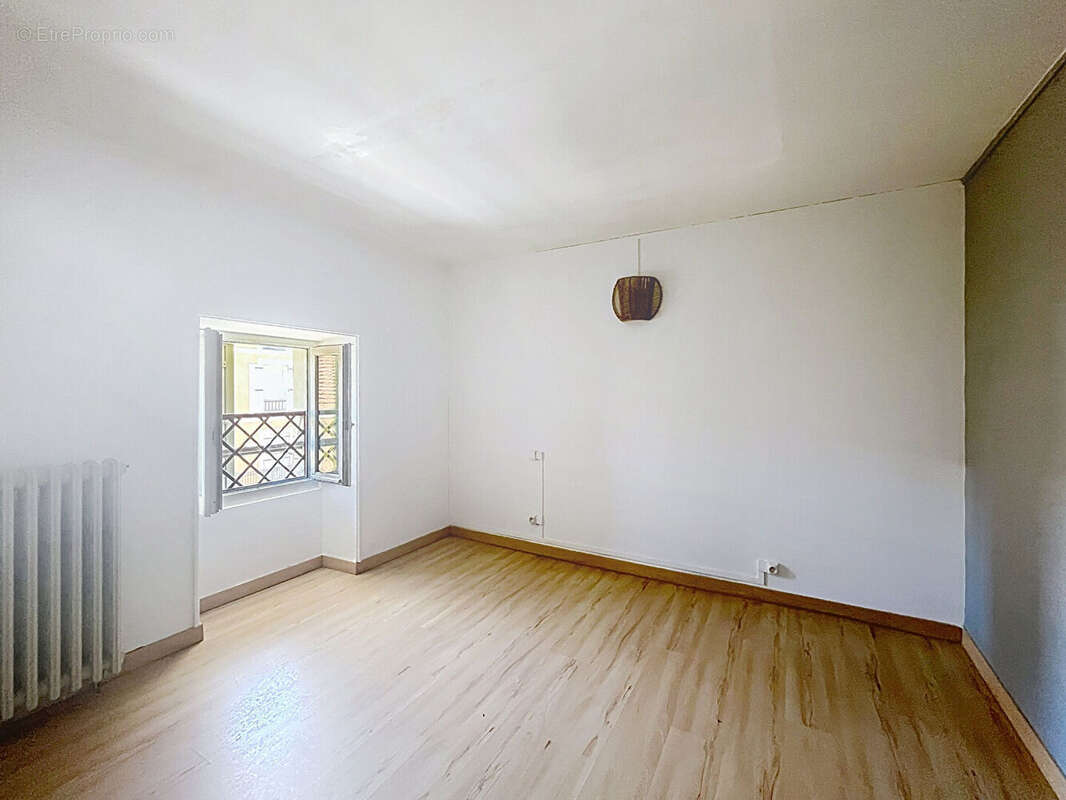 Maison à ORANGE