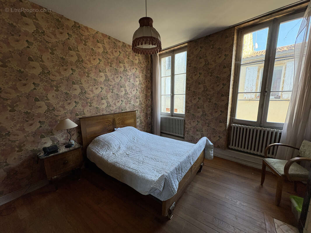 Maison à LANGON