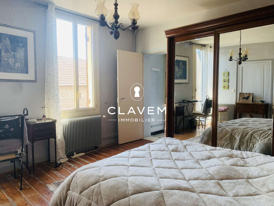 Maison à SAINTE-FOY-LA-GRANDE