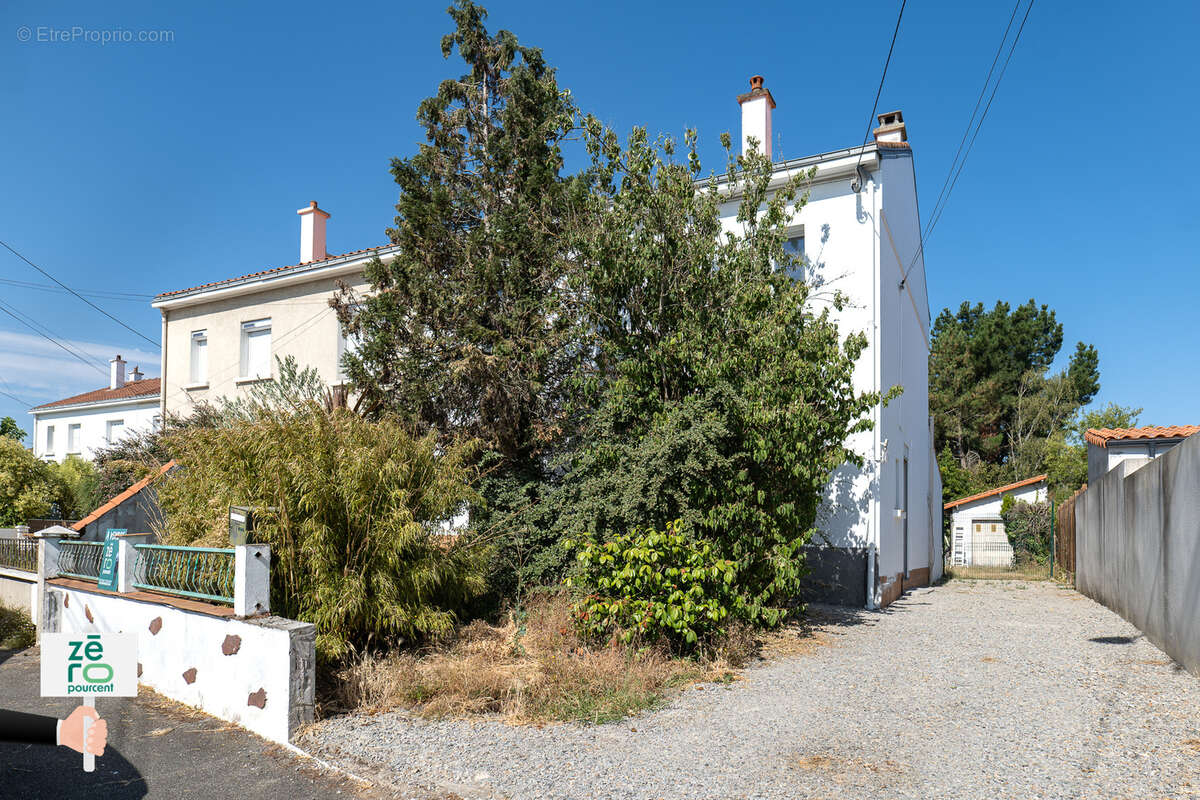 À découvrir ! Grande maison familiale de 140 m2 avec jardin de 790m2   Quartier prisé de la Profondine - photo 22