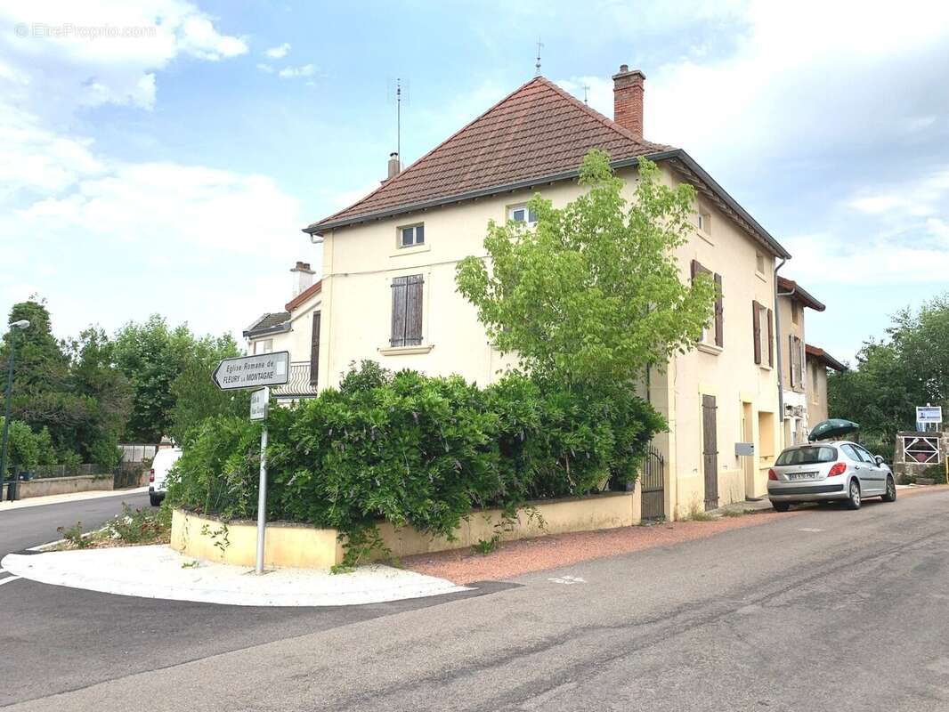 Appartement à FLEURY-LA-MONTAGNE