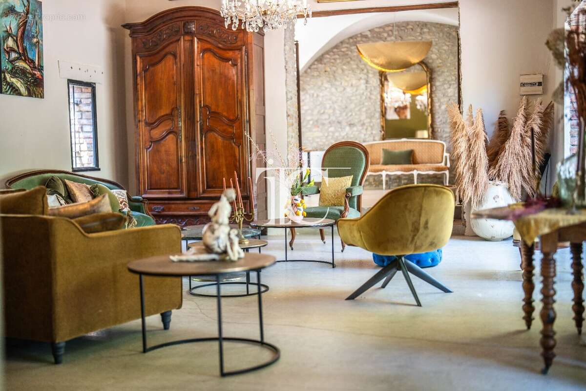 Maison à FLAUX