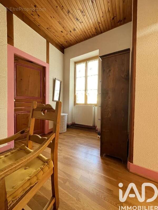 Photo 6 - Maison à JUJURIEUX