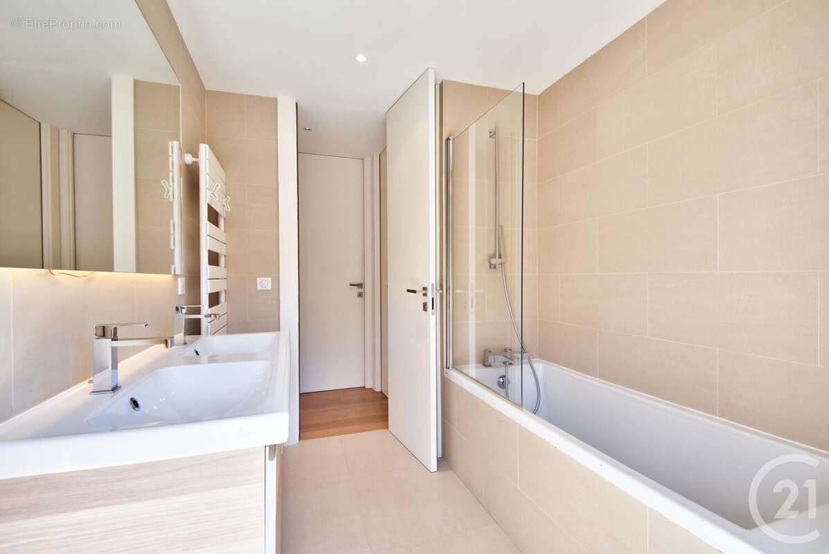 Appartement à VILLEFRANCHE-SUR-MER