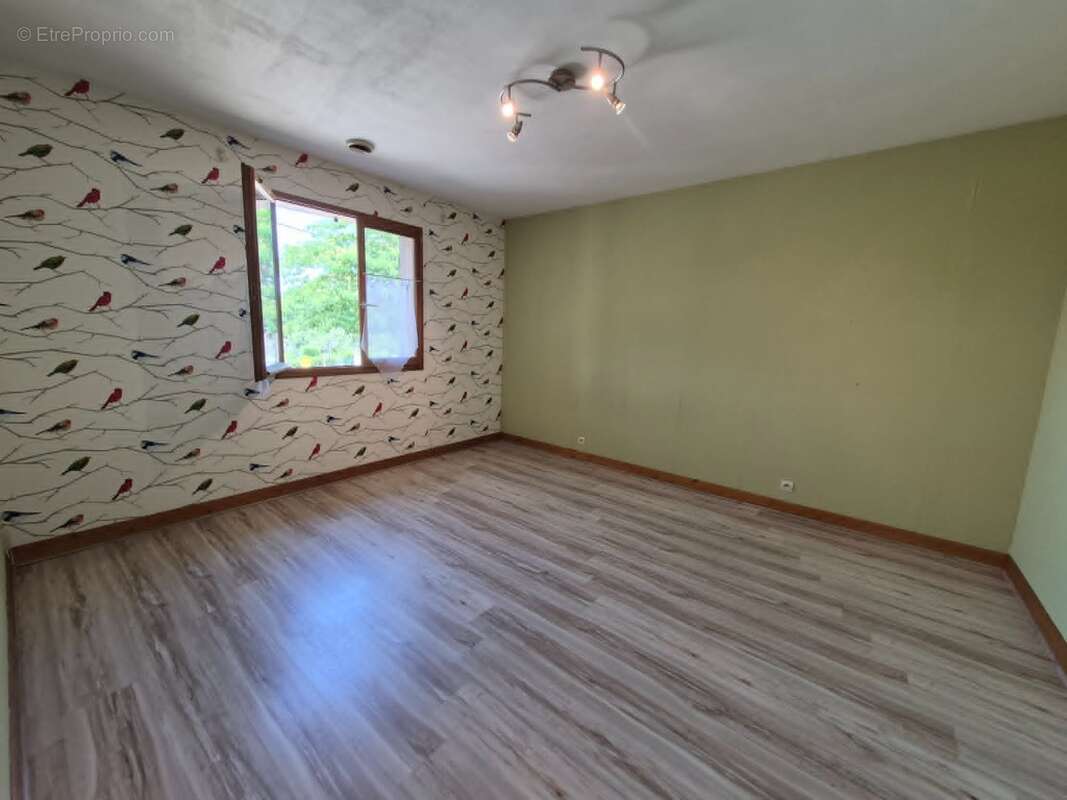 Maison 80 m² à Vierzon  - photo 5