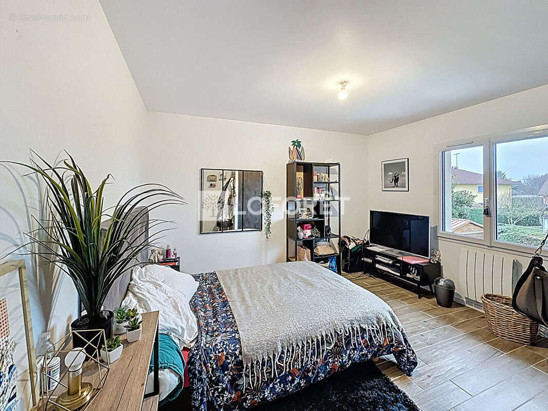 Maison à SAINT-JUST