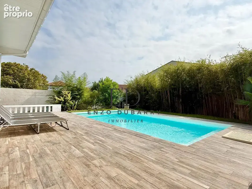 Maison 169 m² à Anglet  - photo 4