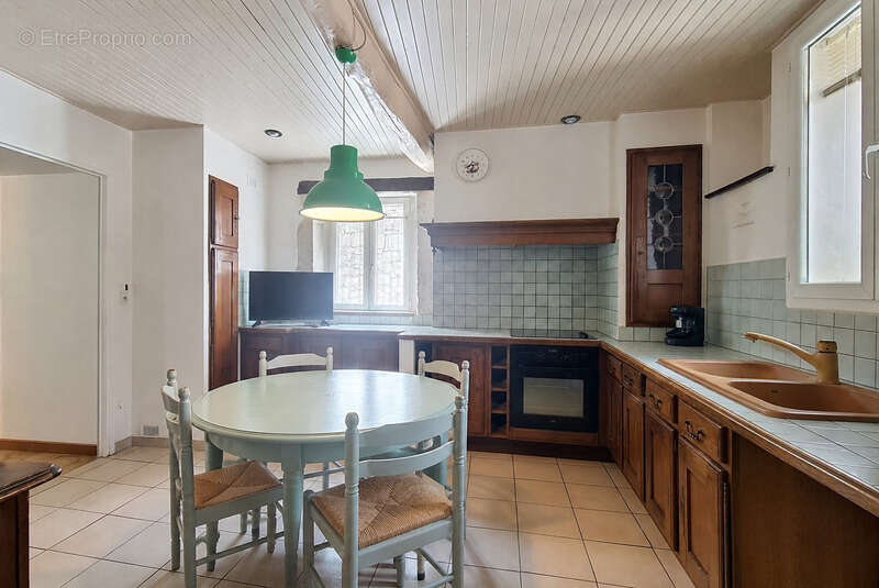 Maison à DONDAS
