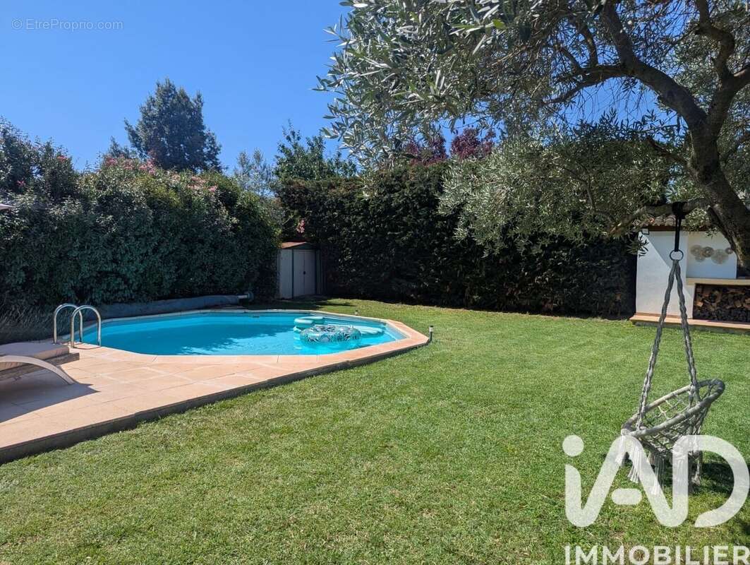 Photo 3 - Maison à SAINT-MAXIMIN-LA-SAINTE-BAUME