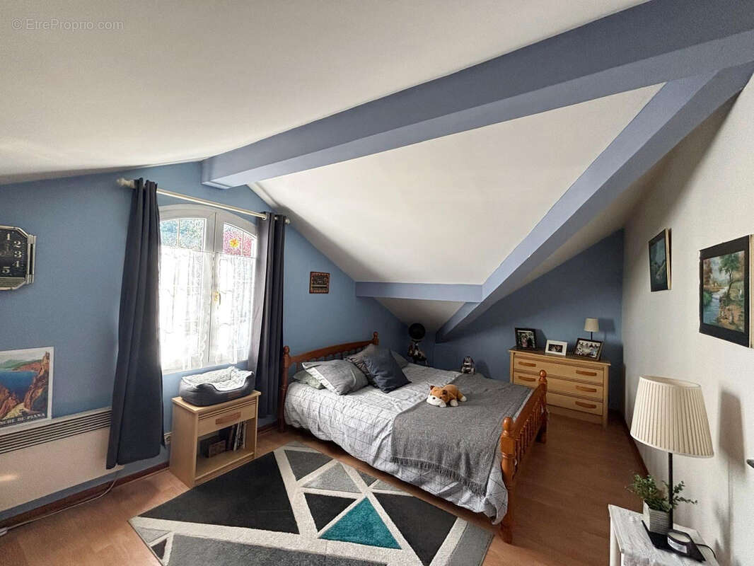 Maison à CHAMPIGNY-SUR-MARNE