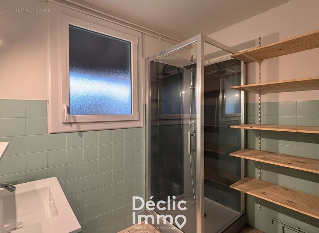 Maison à RUELLE-SUR-TOUVRE