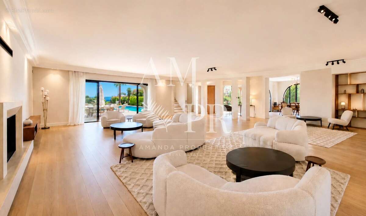 En Co-Exclusivité Amanda Properties – Villa  Vue Mer – 5 Chambres-  Piscine, Séjour et Suite maître  de Plain-Pied - photo 4
