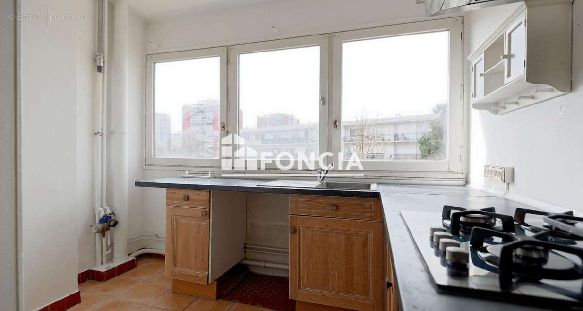 Appartement à LE MEE-SUR-SEINE