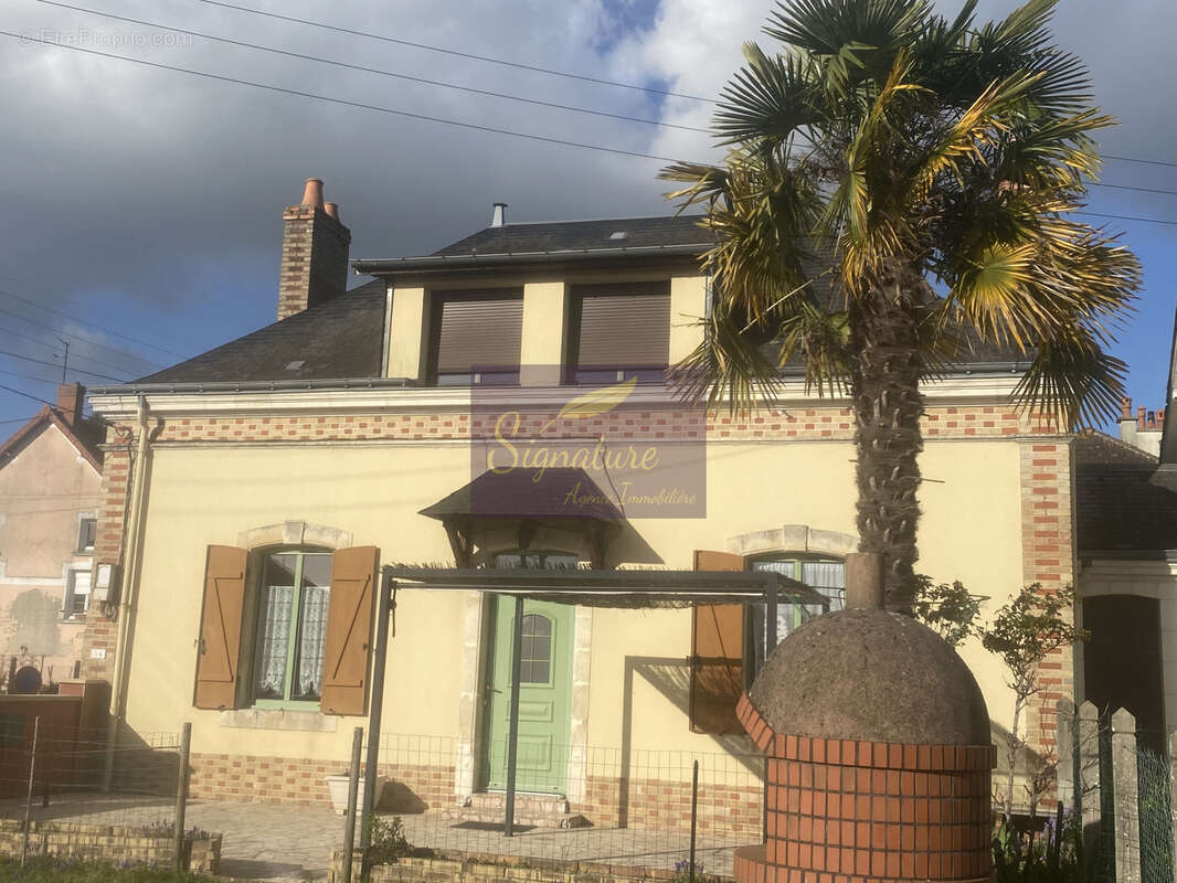 Maison à CHANGE