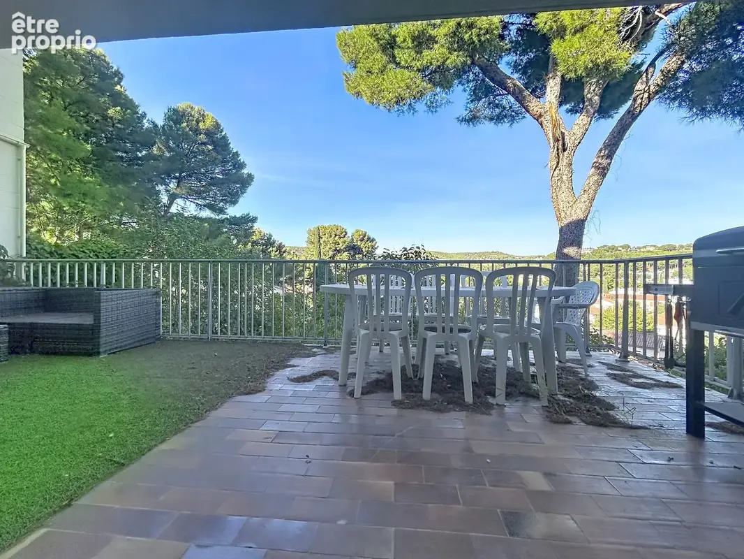 Carry-le-rouet   maison avec vue dégagée + 2 appartements - potentiel locatif - photo 20