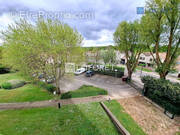 Appartement à SAINT-THIBAULT-DES-VIGNES