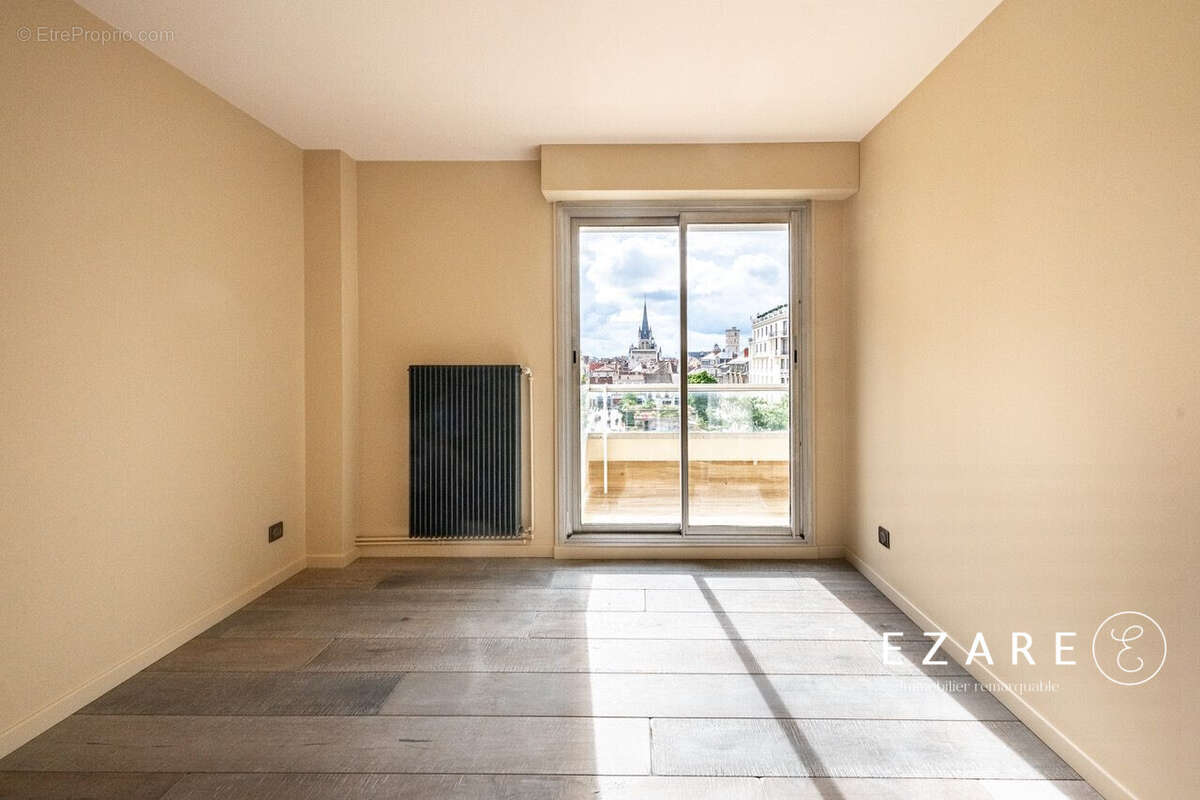 Appartement 117 m² à Dijon  - photo 8