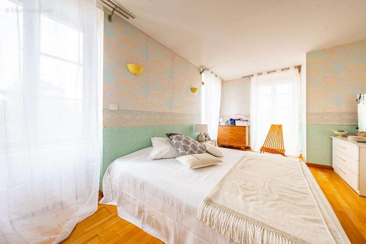 Maison à NUITS-SAINT-GEORGES