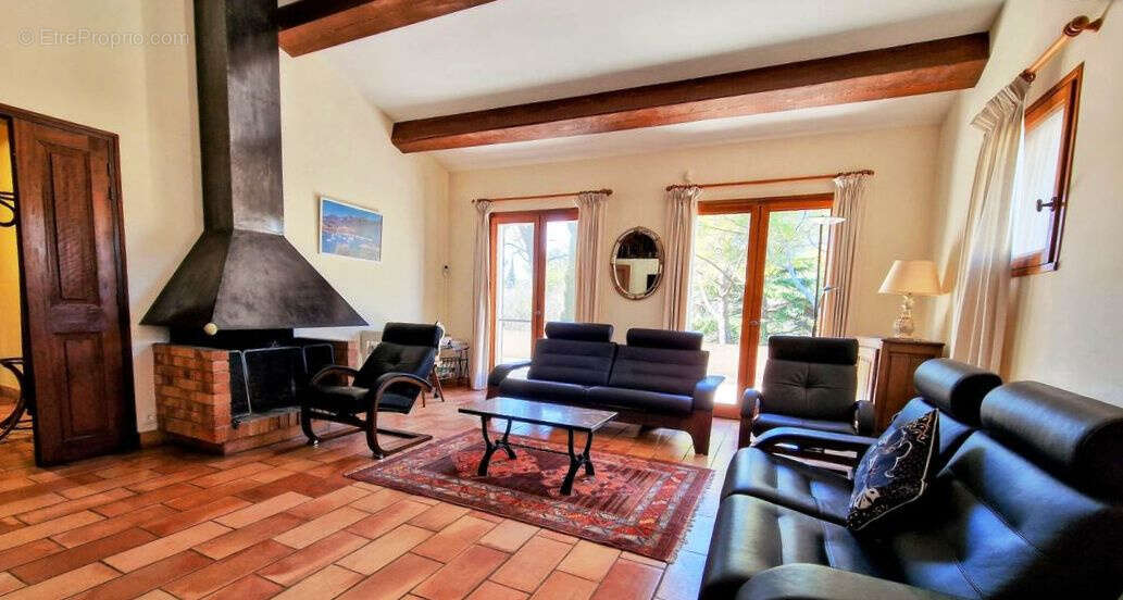 Maison à NIMES