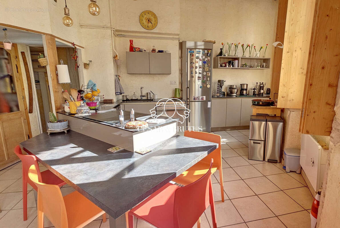 Appartement à LYON-1E