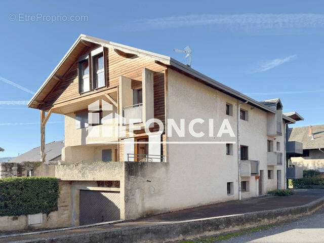 Appartement à LES MARCHES