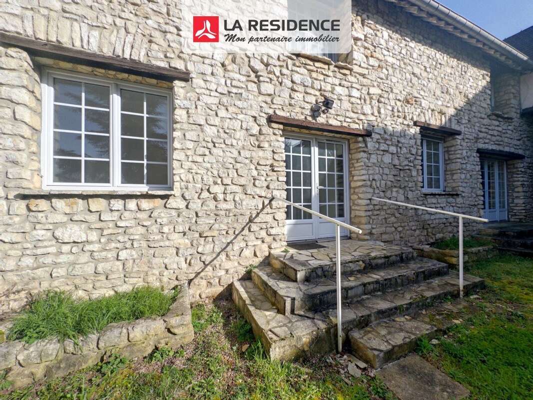 Appartement à MAREIL-SUR-MAULDRE