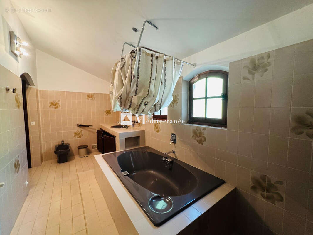 Maison à GRIMAUD